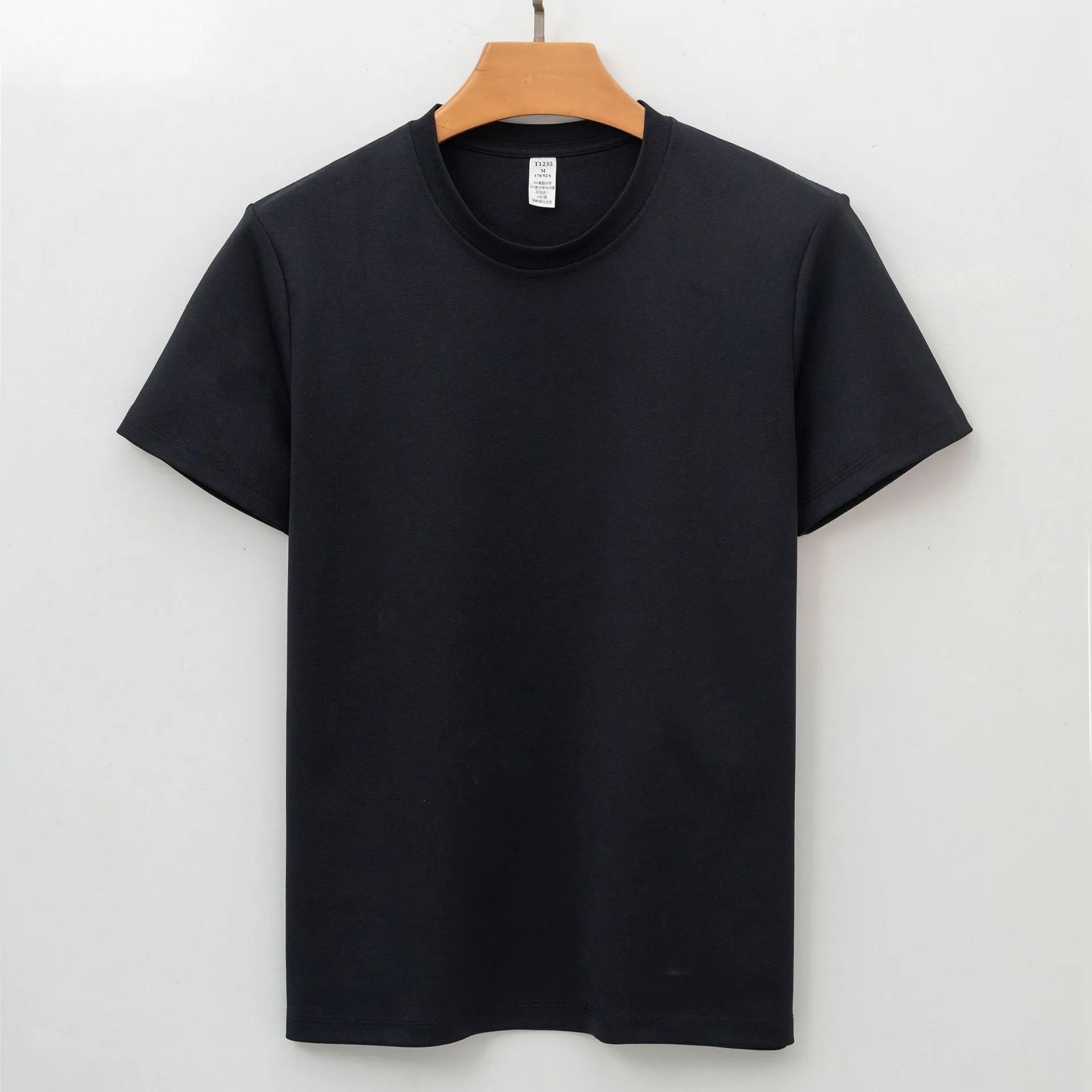 Men's solid colour short-sleeve antibacterial quick-dry T-shirt on a hanger.