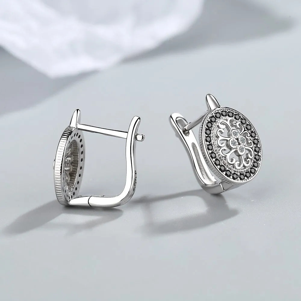 Diamond-encrusted round copper ear clip for women, geometric style, copper white gold plated