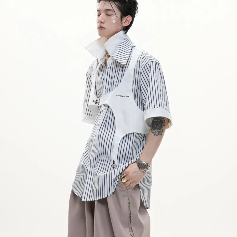 Men's striped cotton shirt with double collar design in black and white patterns, short sleeves with single-breasted fastening