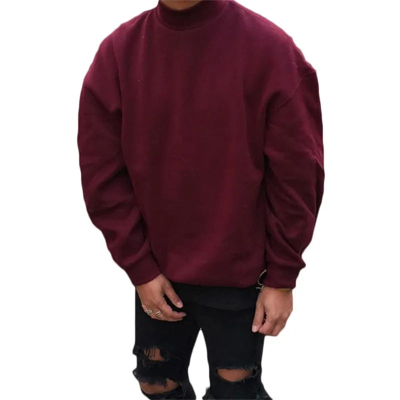 Solid colour men's round neck sweater in wine red, long sleeves, loose fit, plain knit polyester top