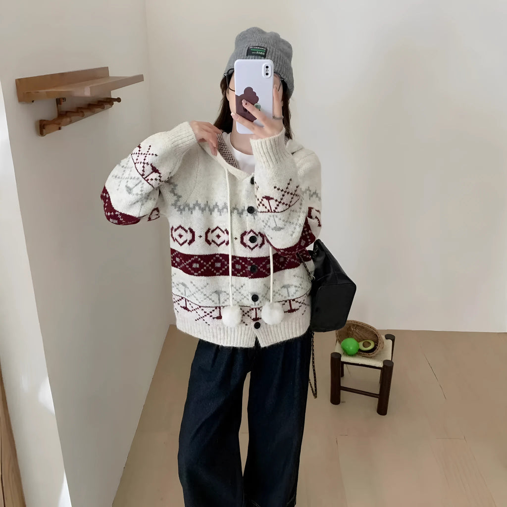 Women's loose-fit geometric brocade sweater coat in milky white, plus size.