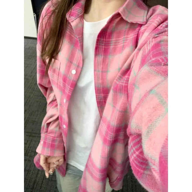 Women's loose pink plaid shirt with long sleeves, contrast colour, cardigan style, 50cm length, sizes S-XL.