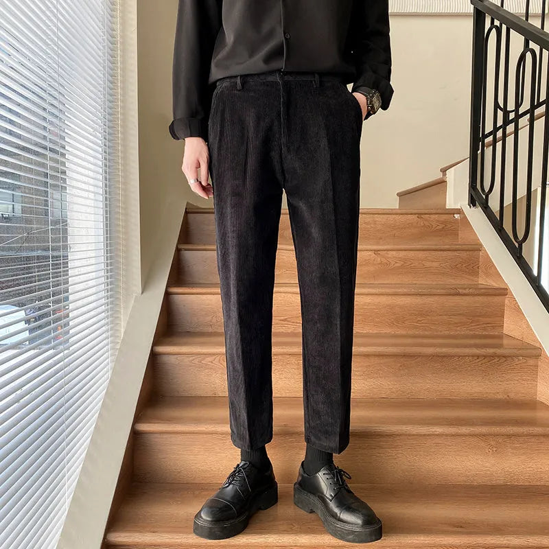 Non-ironing wool-blend straight-leg trousers in black, mid-waist cropped pencil pants for youth