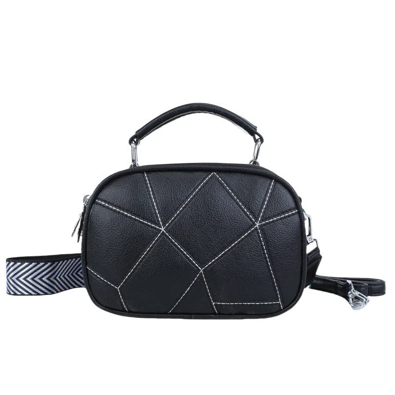 Three-layer patchwork small bag in round suitcase shape measuring 20x15 cm