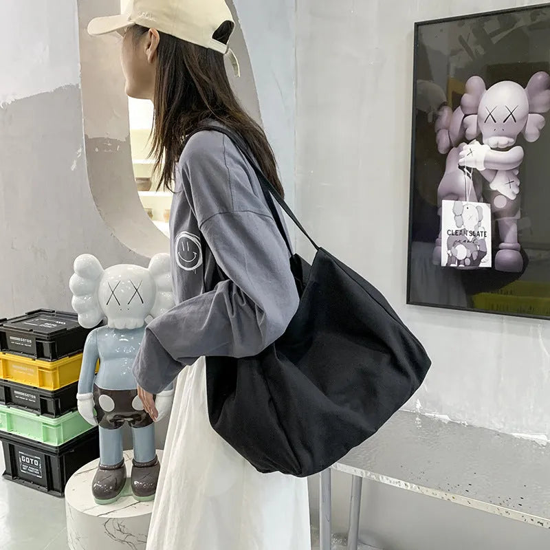 Women's solid colour canvas shopping bag with double shoulder straps and internal mobile phone pocket