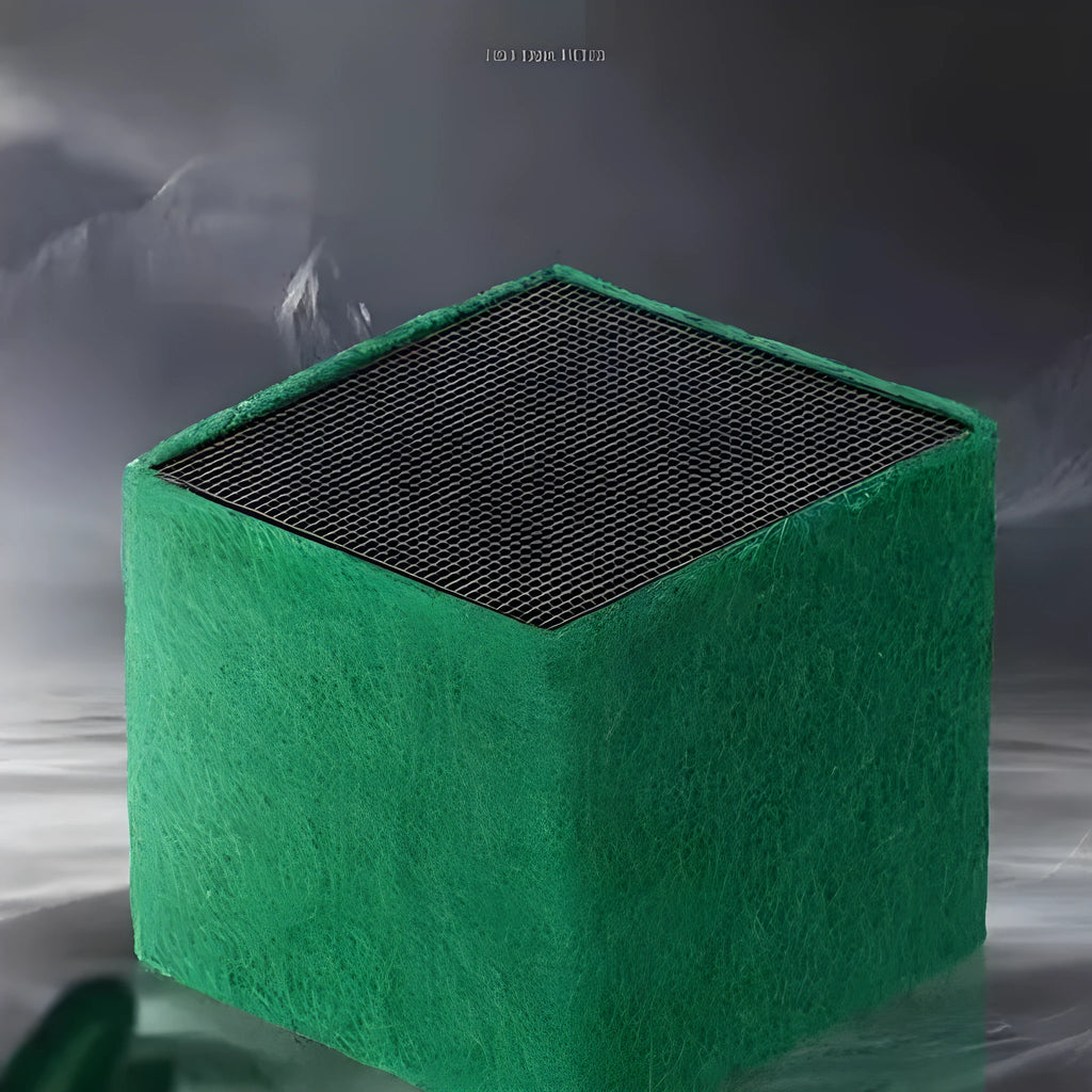 Large black activated carbon fish tank water purification cube measuring 10cm x 10cm x 10cm