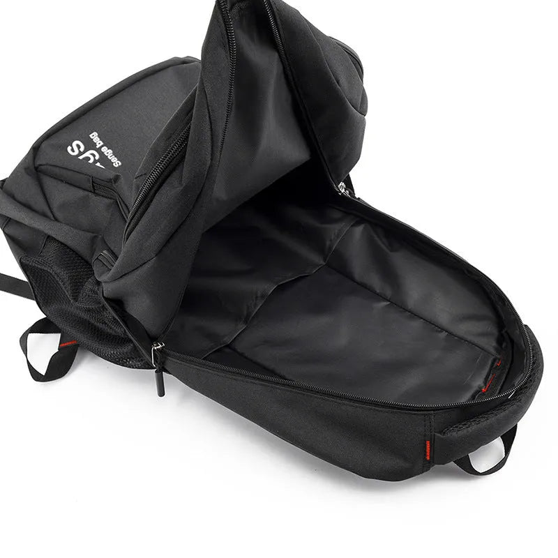 Street trend fashion backpack in nylon with organisational compartments and 20L capacity