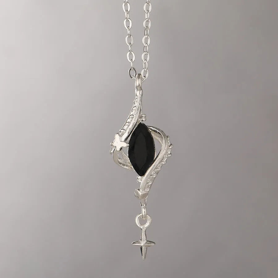 Adjustable hollow-out alloy pendant necklace with Mori style or Heart of Thorns design on cross chain