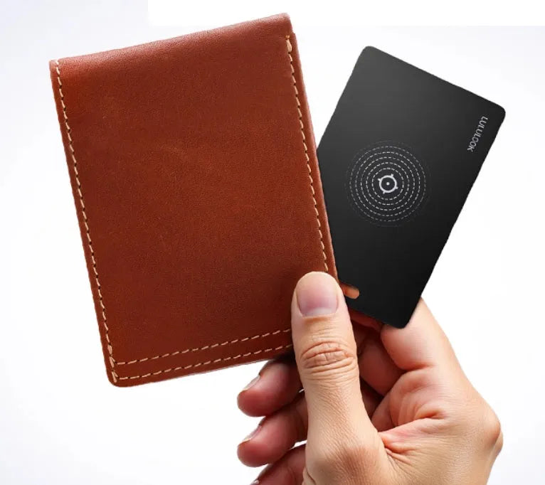 Anti-loss luggage tag passport waterproof card, black, ultra-thin 2mm, IP68 dustproof and waterproof, with hanging rope