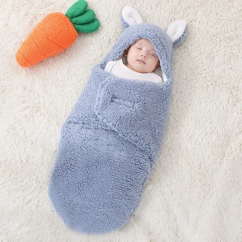 Adjustable baby sleeping bag swaddle blanket in fleece with velcro closure