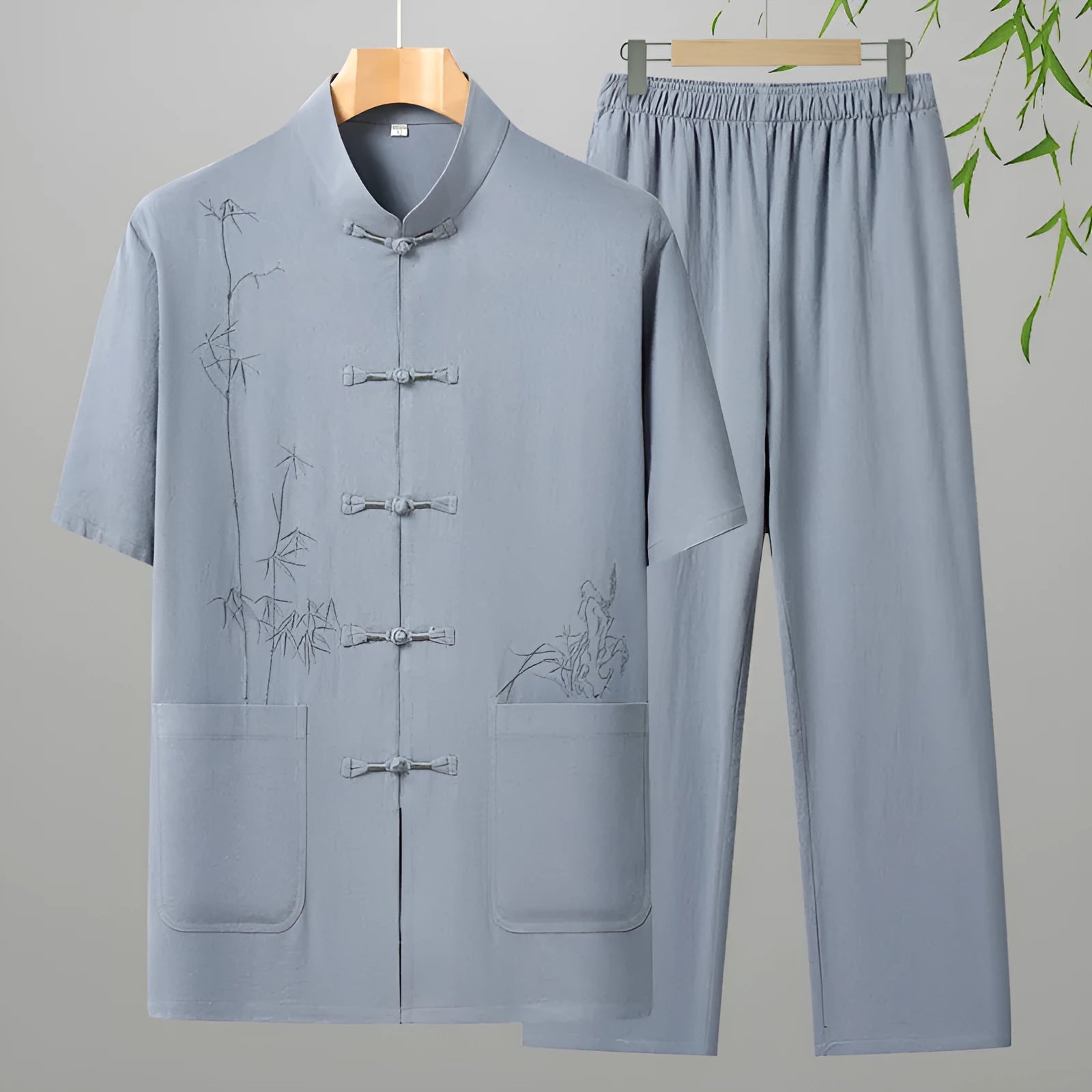 Men's grey cotton short-sleeved leisure suit with pants for summer wear