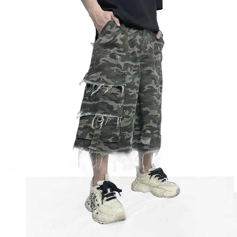 Camouflage wide leg cotton shorts with burrs set detailing for summer casual wear
