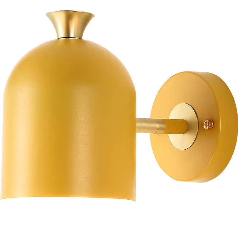 Single-head aluminium wall lamp with mirror front in blue light colour option.