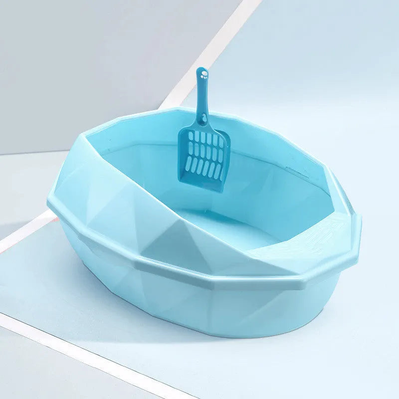 Plastic anti-sputtering semi-enclosed cat litter box in blue with shovel and diamond-shaped pattern