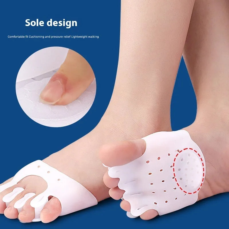 Hallux valgus split toe pad in skin colour made from SEBS material
