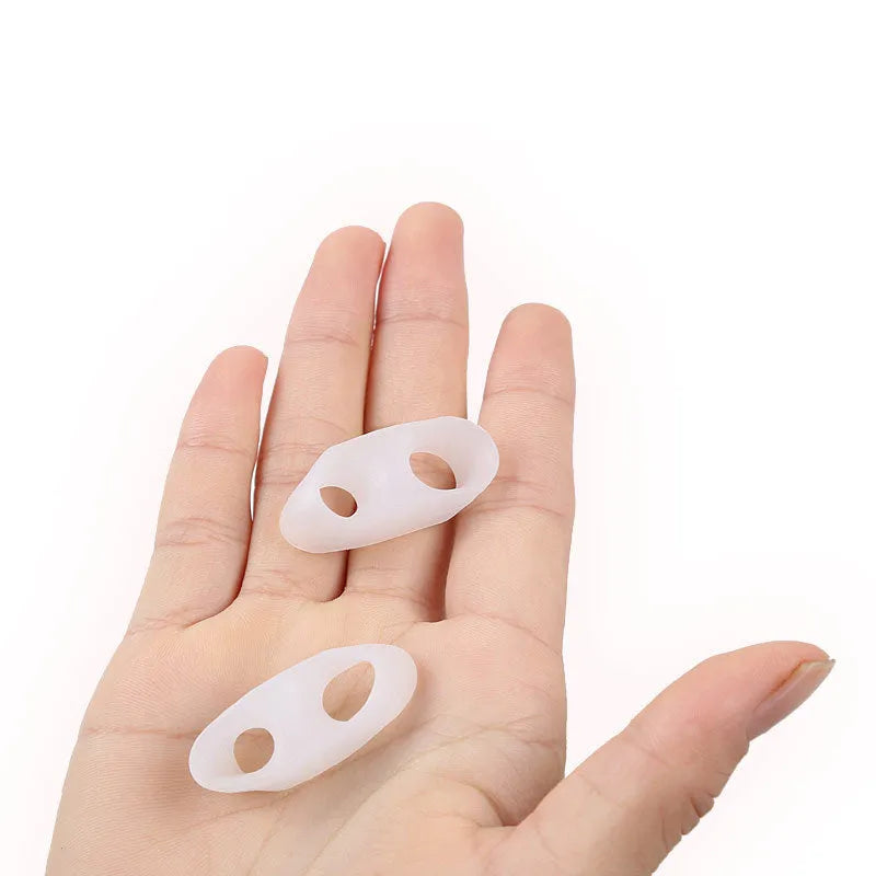 Double ring little toe separator in SEBS, skin colour and white, 1 pair for daily leisure foot care