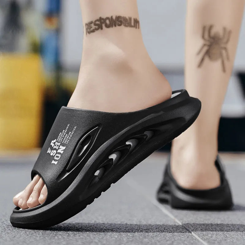 Men's thick soled EVA sports slippers in colour blocked design with frosted finish