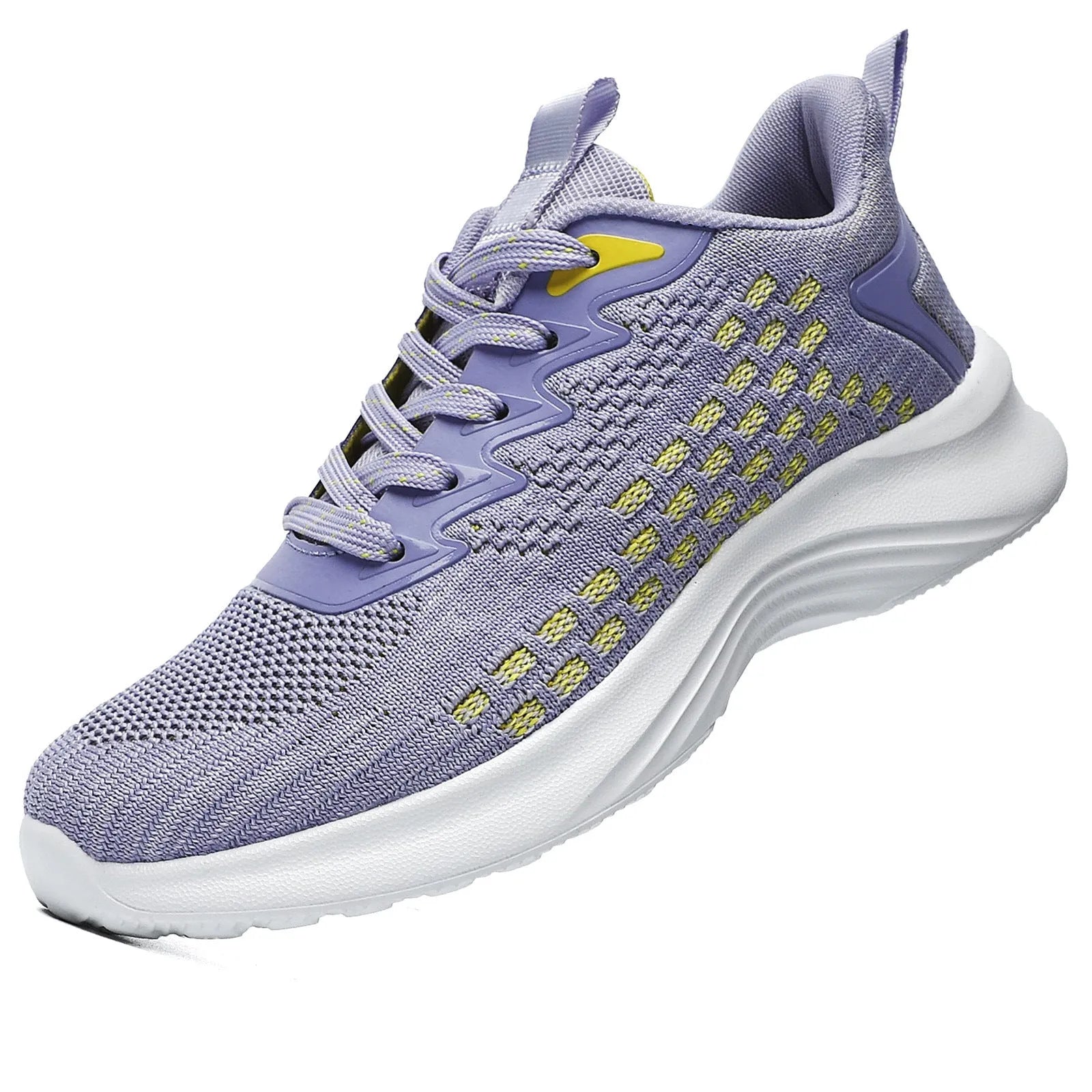 Women's lavender purple flyknit running shoes with mesh upper and striped pattern on a white background.
