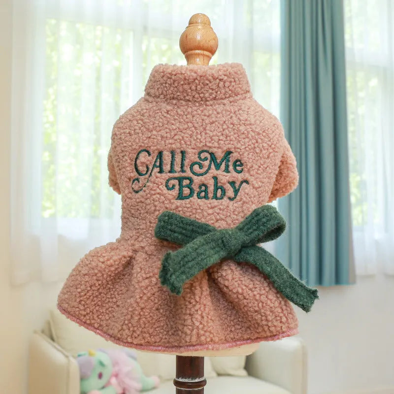 Pet warm berber fleece skirt in dark blue and pink colours with polyester construction