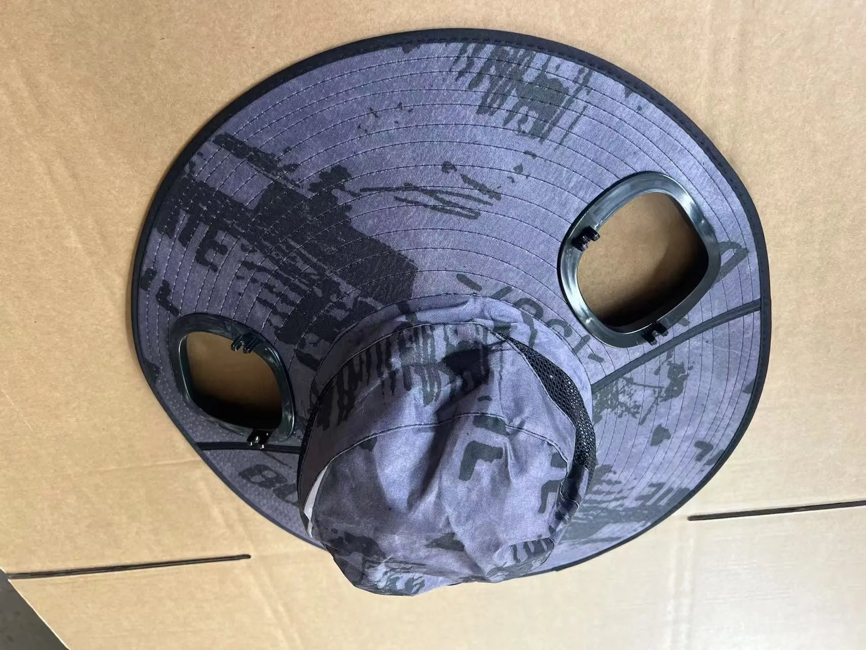 Men's grey solar fan cap with large sun-shading brim and removable cooling fan component