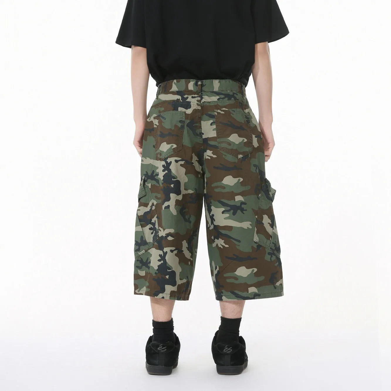 Cotton men's camouflage trousers with wide leg loose fit and American side stitching