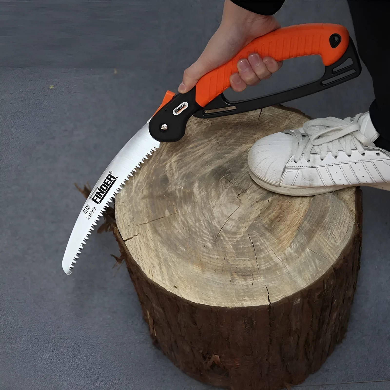 Folding garden saw with a black TPR grip and a metallic 9-inch saw blade, shown both open and closed.