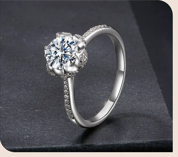 Women's 925 sterling silver flower bud ring with electroplating on white background
