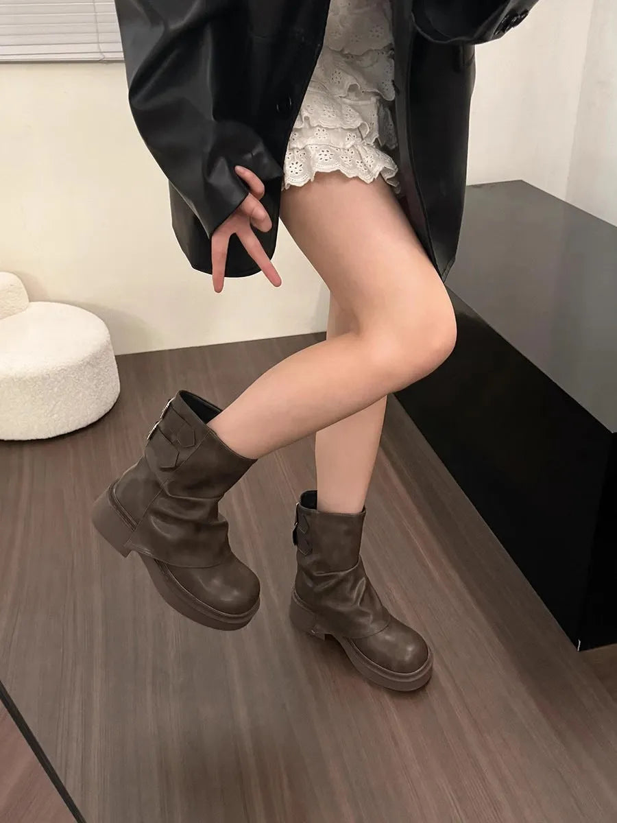 British street pleated sleeve slugged bottom boots, low square heel, artificial PU, khaki and black, sizes 35-39