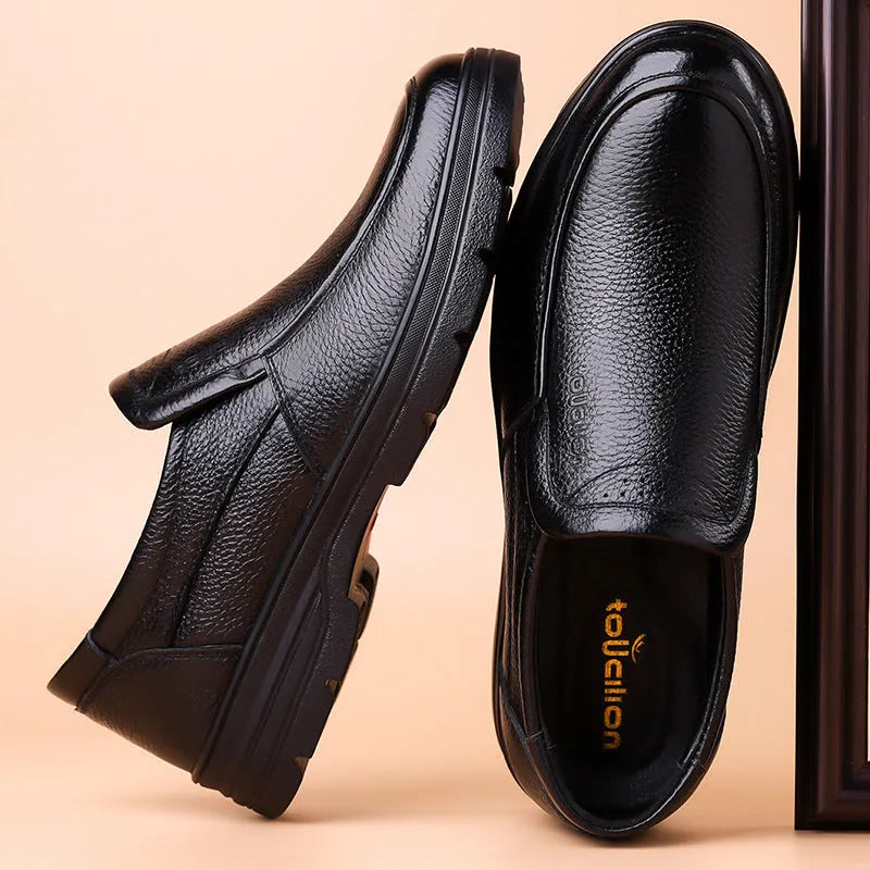 Men's black or brown cowhide leather lace-up business casual shoes with rubber sole, flat heel, round toe and stitching detail, sizes 38-44