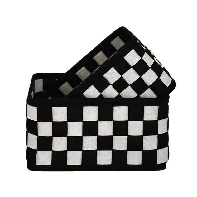 Checkerboard woven felt storage basket with folding design measuring 37x29x19.5cm