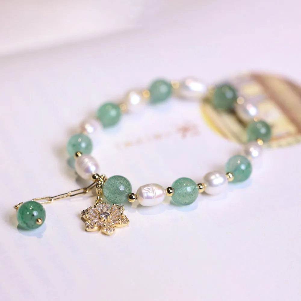 Green freshwater strawberry pearl bracelet with Chinese knot and peace buckle closure