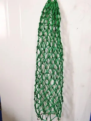 Green forage pocket feeding horse bag with 8 knots, haystack style for slow feeding