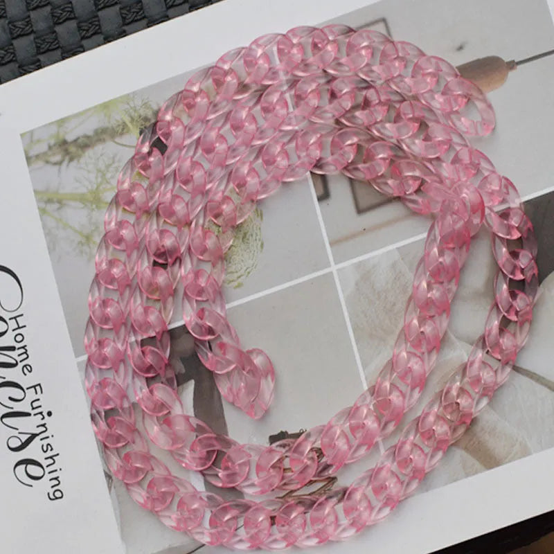 Acrylic chain bag shoulder strap with plastic links in black colour, 20cm by 30cm link size