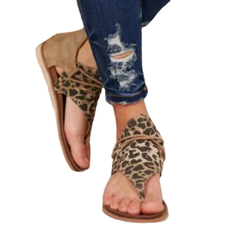 Flat plus size sandals with back zipper, leopard print, black or khaki, sizes 35-42