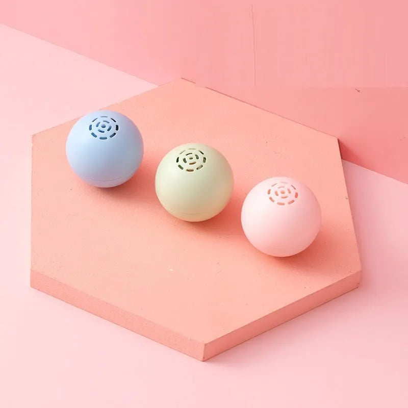 Self-hi pussy cat music ball with sounds and biteable texture in blue, green, and pink 46 mm