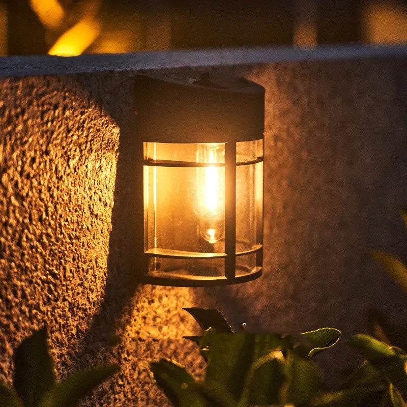 Solar-powered outdoor wall light with IP65 waterproof housing and monocrystalline solar panel