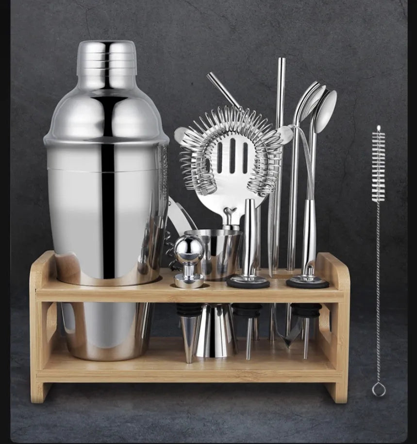 23-piece stainless steel cocktail set with European style acrylic design including shaker and bar tools
