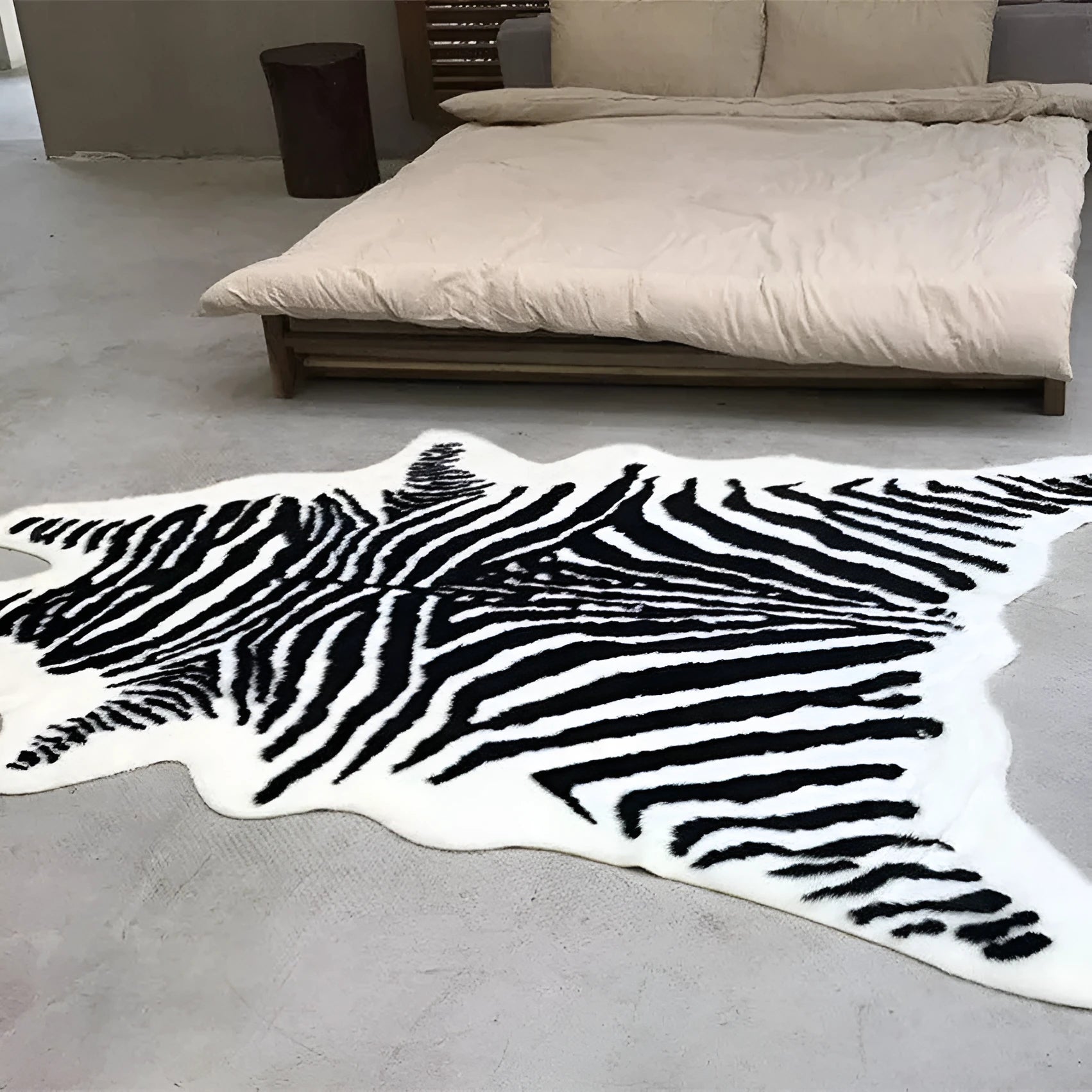 Light luxury floor mat with cute tiger print, made of imitation cashmere, machine washable, available in 40X120cm size