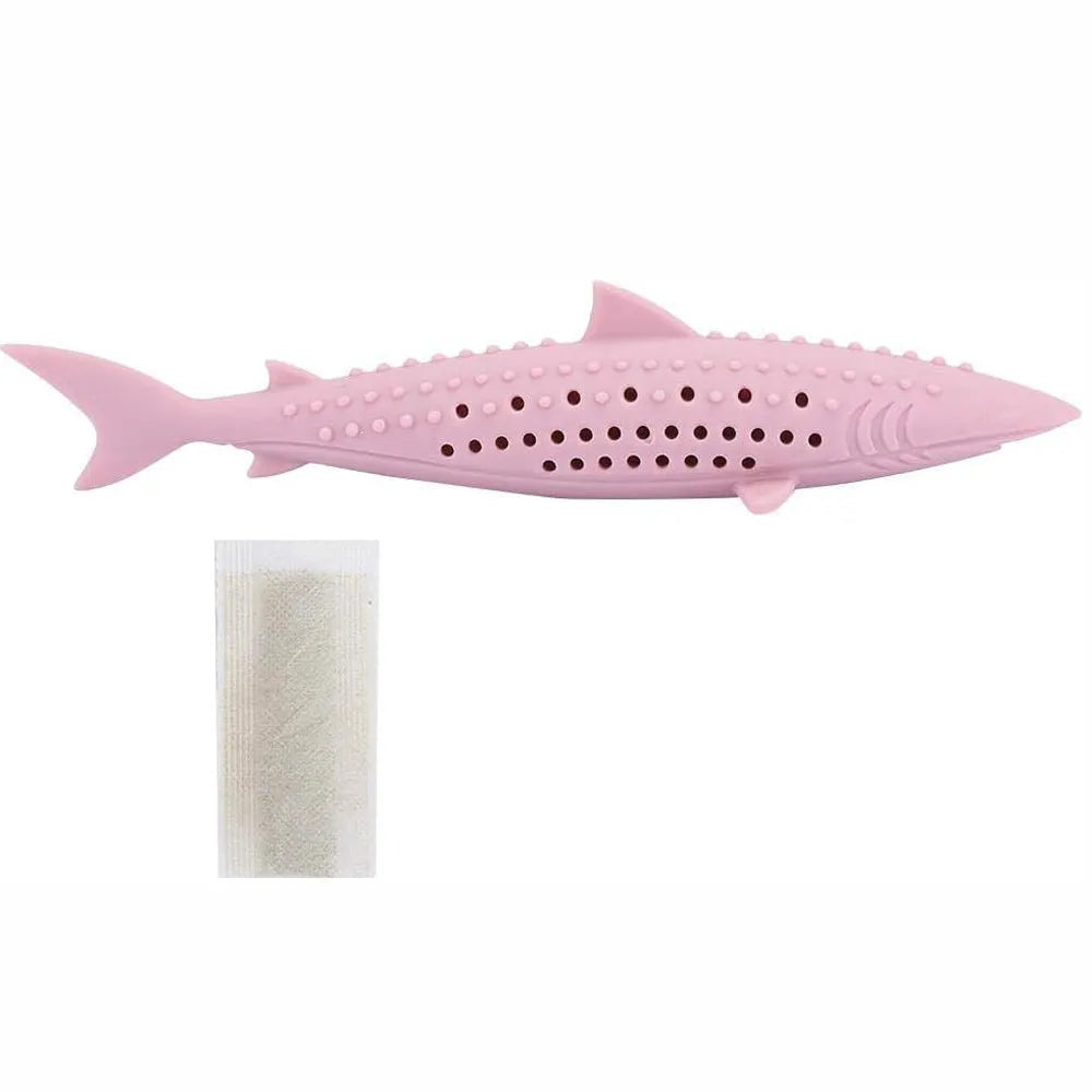 Green fish-shaped silicone chew toy for cats with breathable side holes for dental cleaning and pressure relief