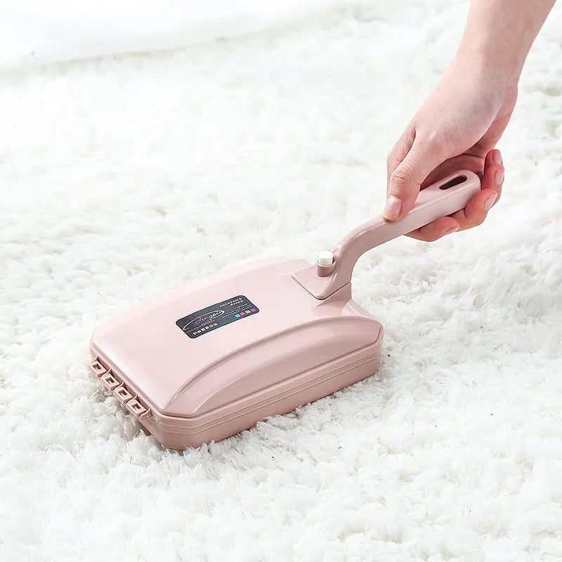 Electrostatic dusting brush for fabric hair removal, plastic, 15g, blue colour with two rows of brushes
