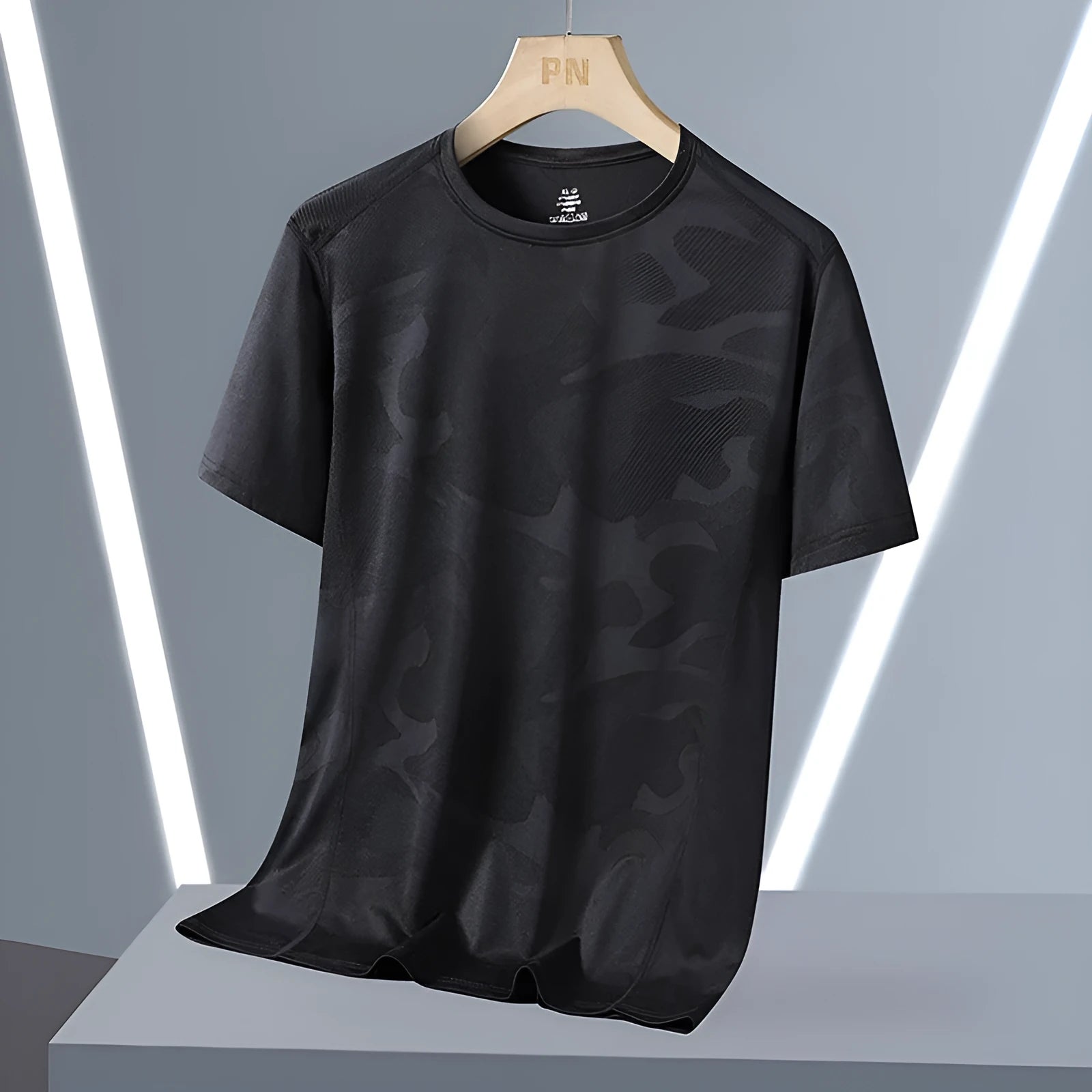 Men's plus size camouflage pattern summer t-shirt in loose fit with short sleeves