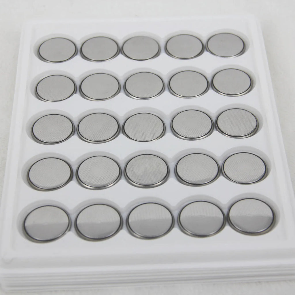 Three alkaline button batteries showing CR2032, CR2025, and CR2016 models with 20mm diameter.