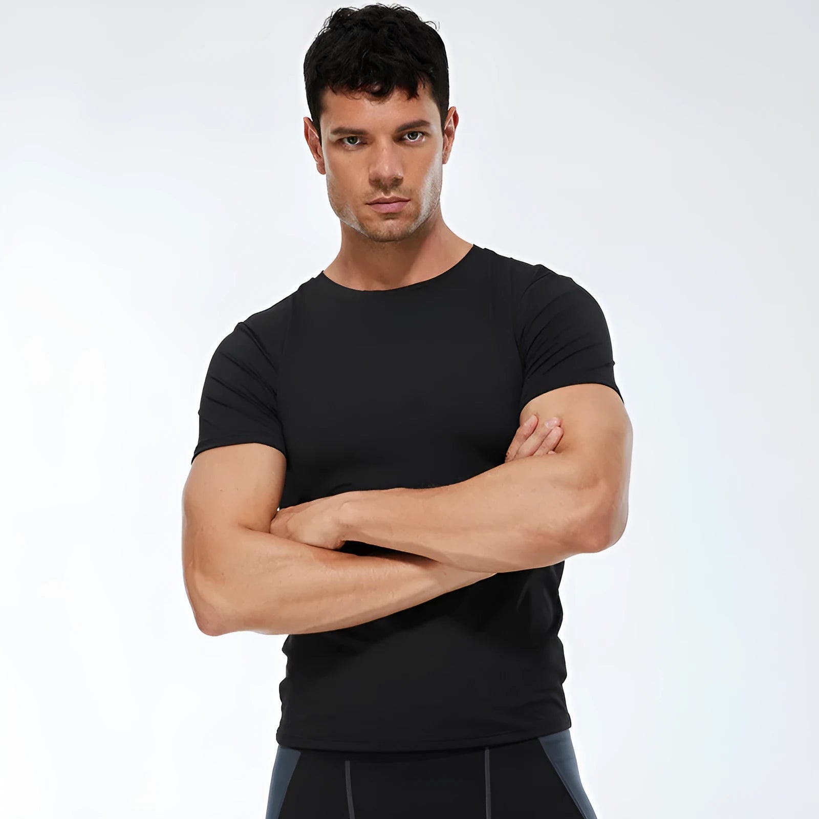 Men's solid colour quick dry polyester short sleeve fitness shirt in multiple colour options