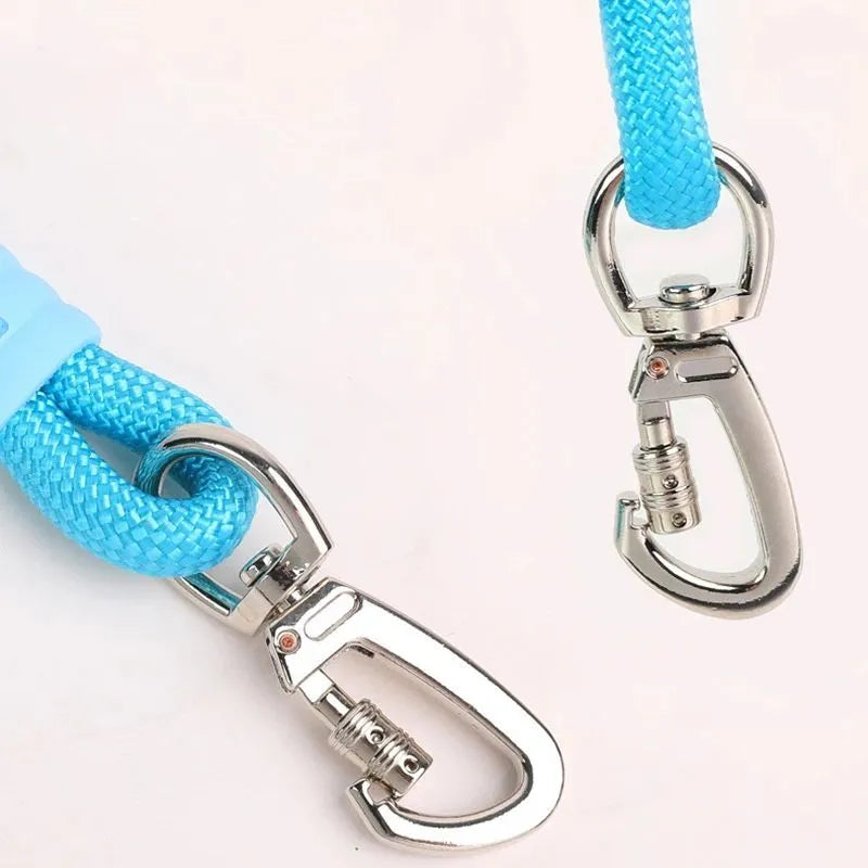 140 cm nylon dog leash with foam anti-slip handle in four colour options