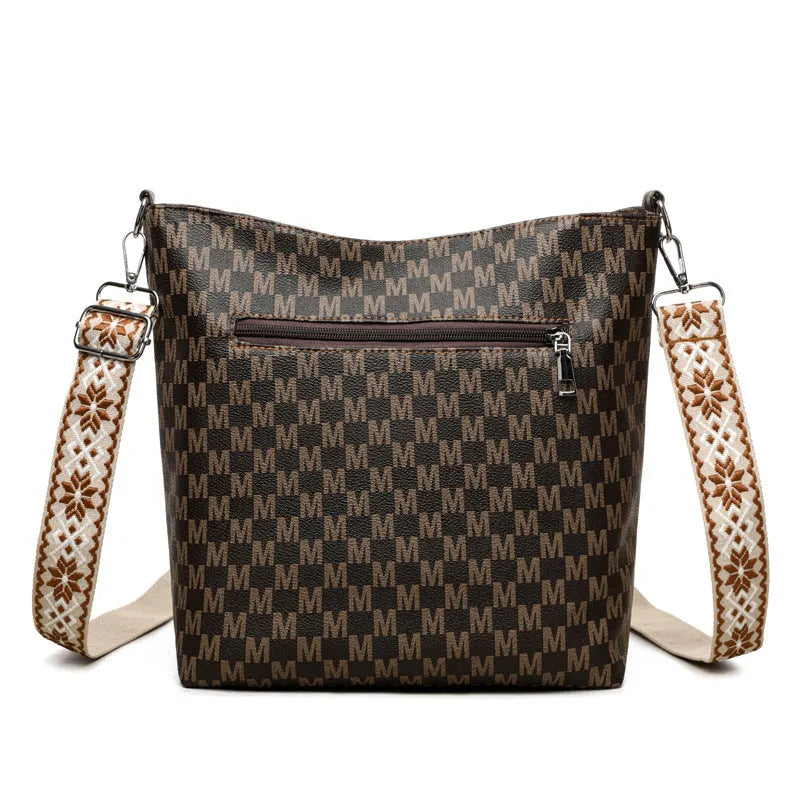 Retro dumpling-shaped women's shoulder bag in PU leather with zipper compartments