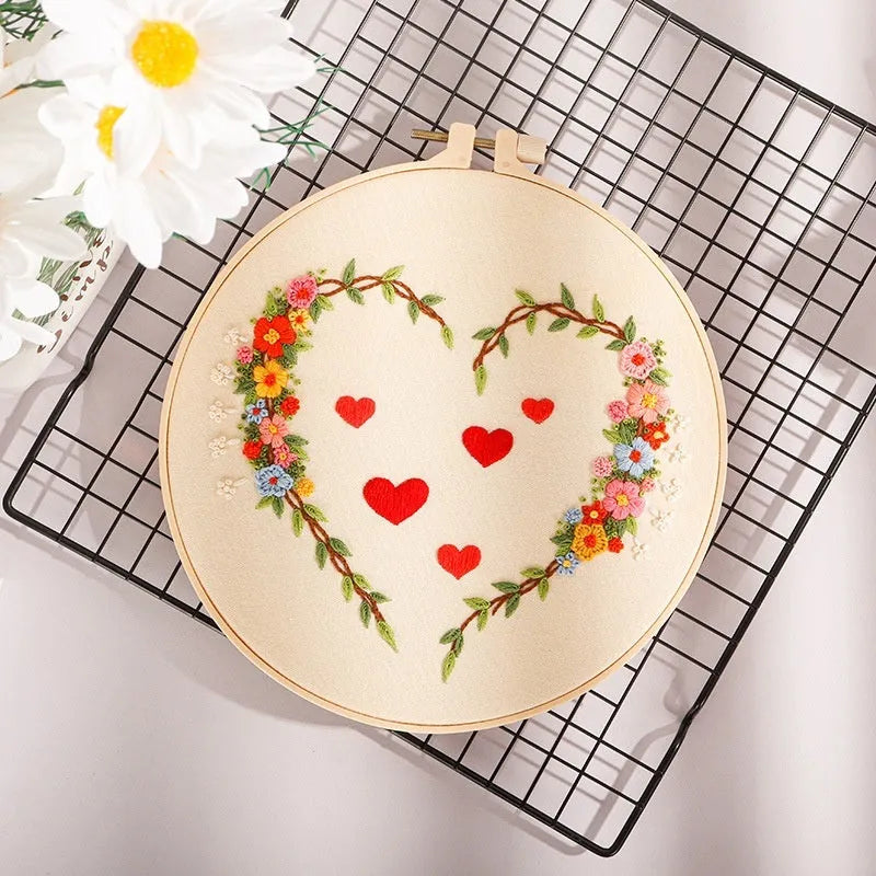 DIY embroidery kit with heart-to-heart love design on cotton cloth, 20cm bamboo taboret frame, Nordic style, Valentine's Day craft