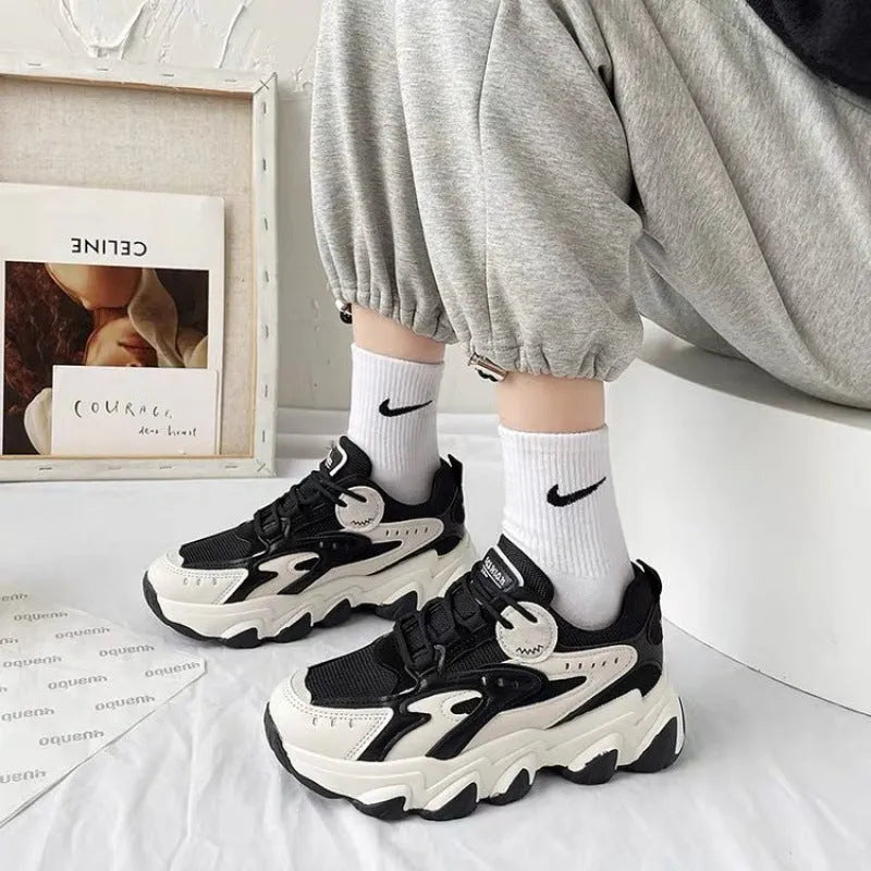 Women's colourblock sneakers in black with cross shoulder strap, mesh upper, super high heel above 8cm