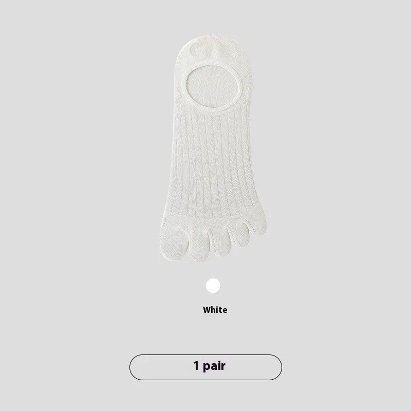 Men's five-finger cotton boneless invisible socks in modal fabric showing colour options