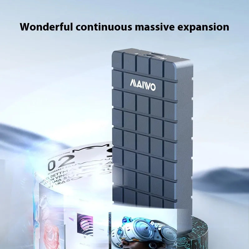USB4 hard disk enclosure for NVMe SSDs with aluminium alloy casing showing dimensions