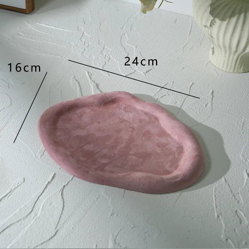 Flannel jewellery display stand in light blue with gypsum base showing 15cm round plate